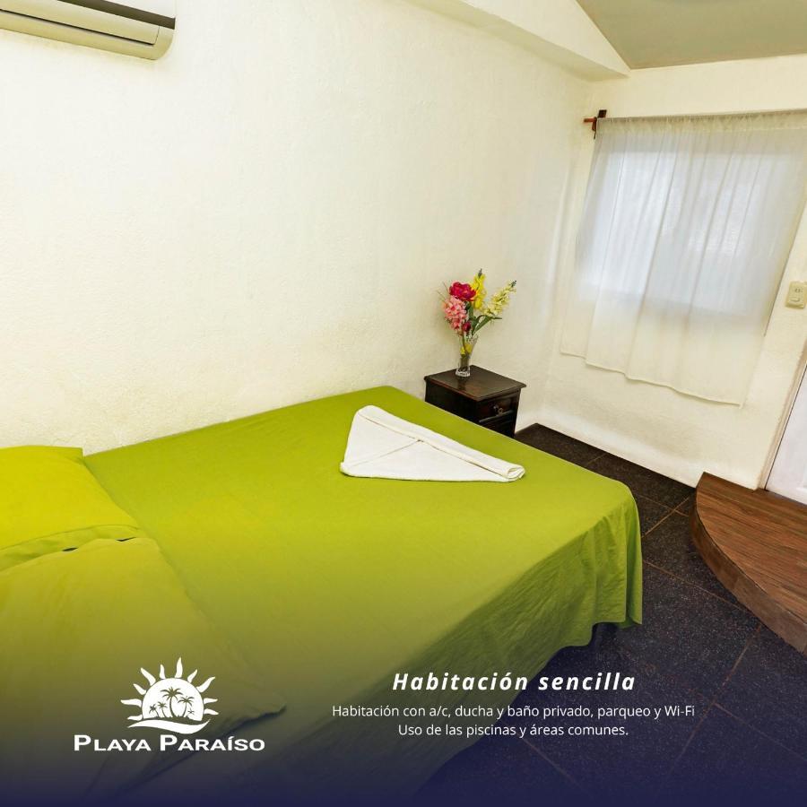 Hotel Playa Paraíso Monterrico Bagian luar foto