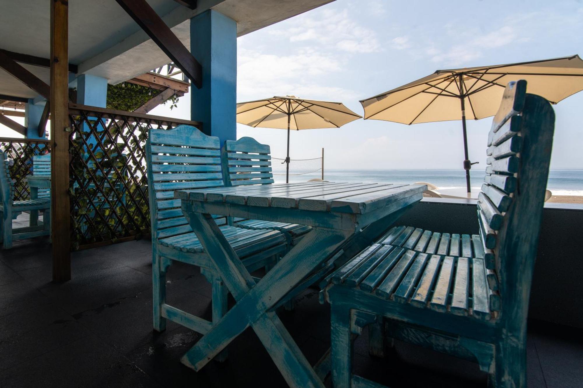 Hotel Playa Paraíso Monterrico Bagian luar foto